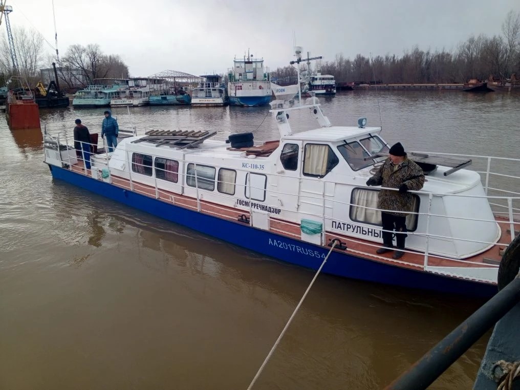 Спуск на воду и ввод в эксплуатацию служебного судна ТО ГМРН по Алтайскому краю «Патрульный-2»